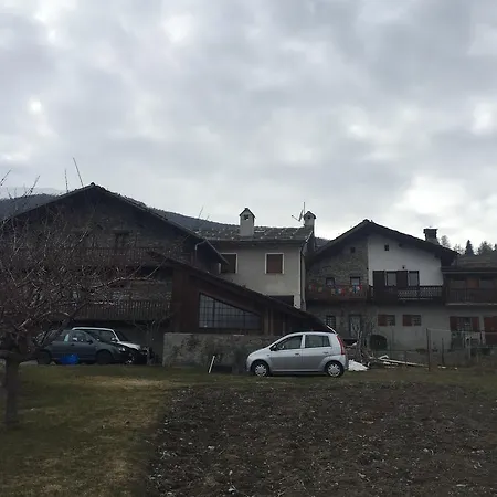 Villaggio Agricolo *
